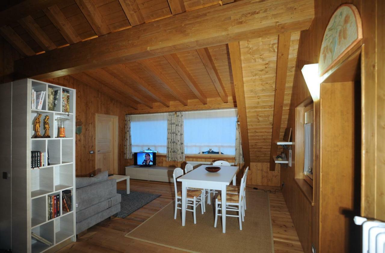 Albergo Diffuso Ravascletto Exteriör bild